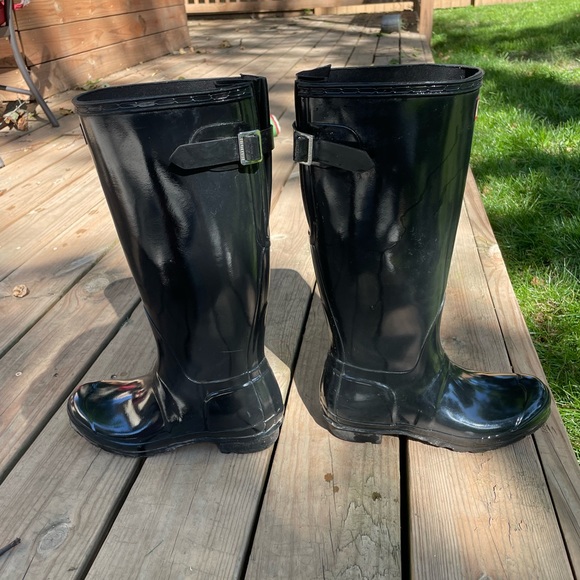 Women’s Hunter Rain Boots - Picture 4 of 5
